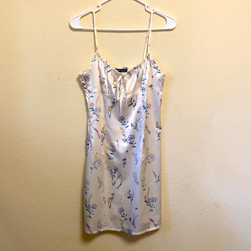 Delicate Floral White Silky Dress
